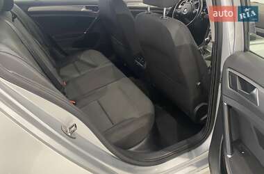 Універсал Volkswagen Golf 2015 в 