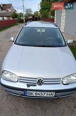Универсал Volkswagen Golf 1999 в 