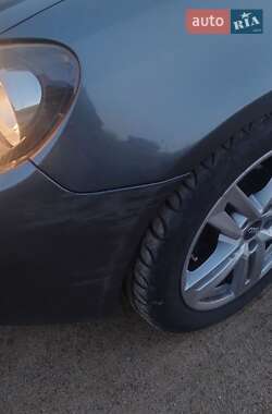 Универсал Volkswagen Golf 2009 в Сарнах