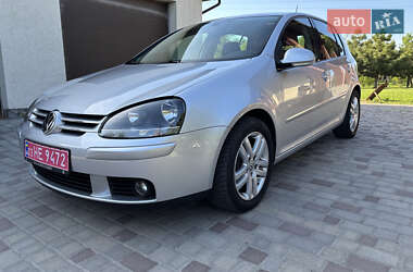 Хетчбек Volkswagen Golf 2008 в Царичанці