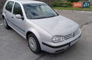 Хетчбек Volkswagen Golf 1998 в Калинівці