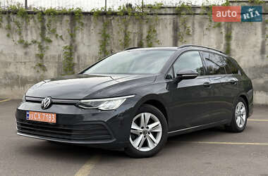 Универсал Volkswagen Golf 2021 в Ровно