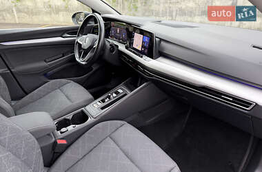 Универсал Volkswagen Golf 2021 в 