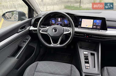Универсал Volkswagen Golf 2021 в 