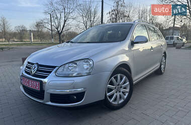 Універсал Volkswagen Golf 2009 в Калуші