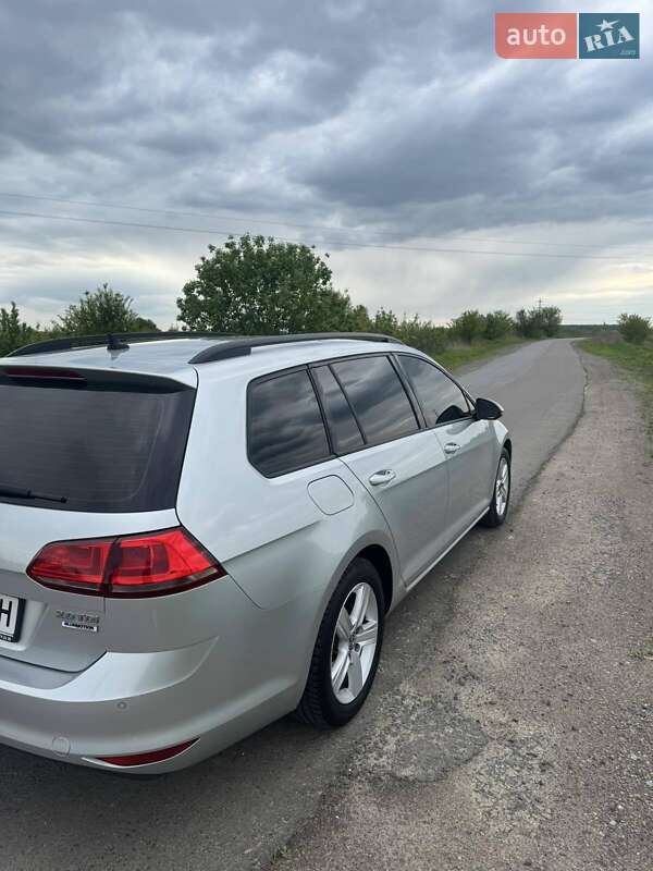 Универсал Volkswagen Golf 2016 в Львове фото 10 Универсал Volkswagen Golf 2016 в Львове