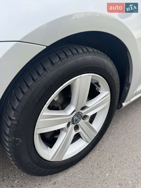 Универсал Volkswagen Golf 2016 в Львове фото 21 Универсал Volkswagen Golf 2016 в Львове