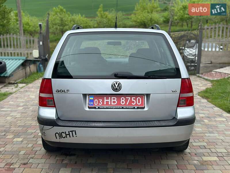 Универсал Volkswagen Golf 2003 в Бучаче