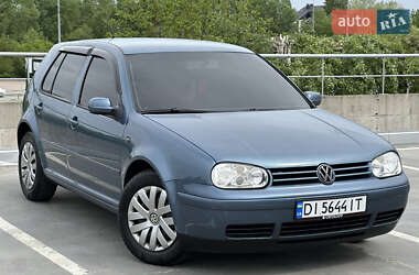 Хетчбек Volkswagen Golf 2003 в Києві