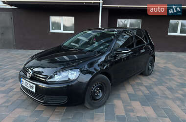 Хетчбек Volkswagen Golf 2011 в Охтирці