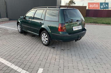 Універсал Volkswagen Golf 2000 в 