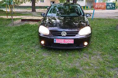 Хетчбек Volkswagen Golf 2006 в 