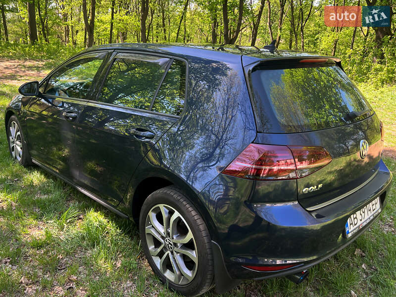 Хетчбек Volkswagen Golf 2013 в Мурованих Курилівцях