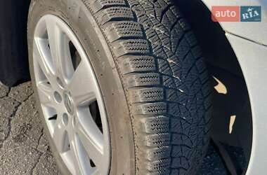 Хэтчбек Volkswagen Golf 2011 в 