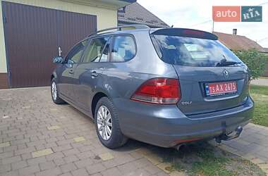 Универсал Volkswagen Golf 2009 в 