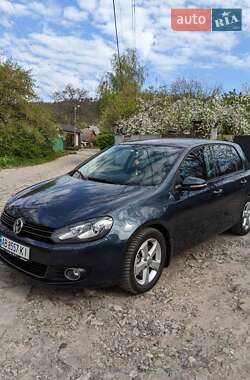 Хэтчбек Volkswagen Golf 2009 в Могилев-Подольске
