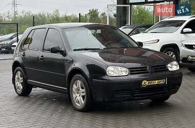 Хетчбек Volkswagen Golf 2003 в Чернівцях