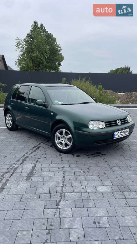 Volkswagen Golf 2000