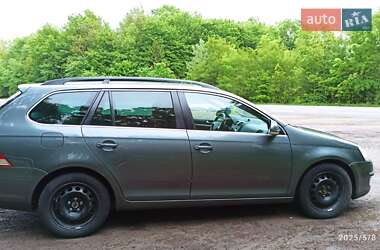 Хэтчбек Volkswagen Golf 2008 в Ивано-Франковске