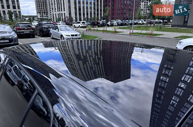Хетчбек Volkswagen Golf 2010 в 