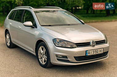 Универсал Volkswagen Golf 2015 в Киеве