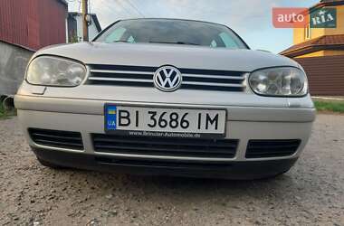 Хэтчбек Volkswagen Golf 1998 в 