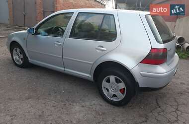 Хэтчбек Volkswagen Golf 1998 в 