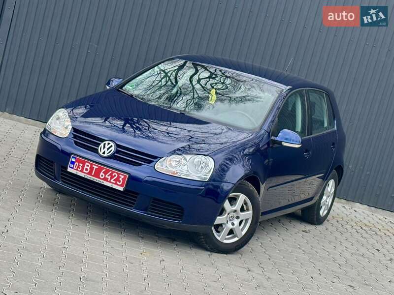 Хэтчбек Volkswagen Golf 2006 в 