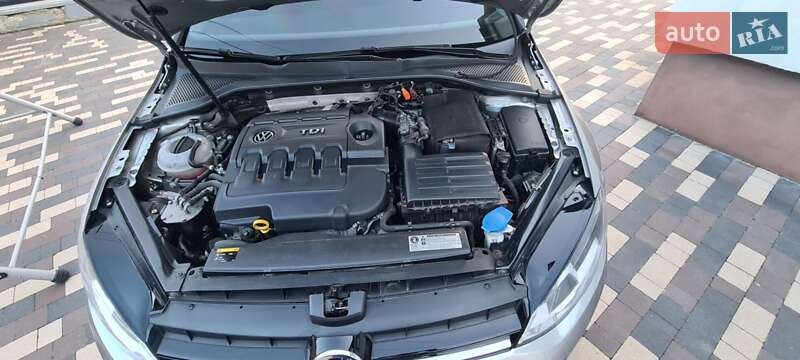 Хэтчбек Volkswagen Golf 2013 в Коломые