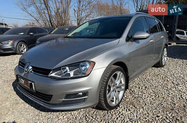 Універсал Volkswagen Golf 2015 в Коломиї