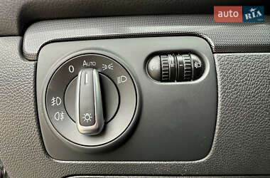 Універсал Volkswagen Golf 2012 в 