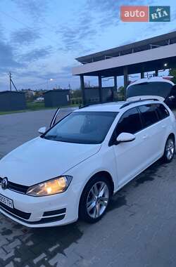 Универсал Volkswagen Golf 2015 в Львове