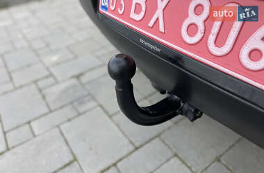 Хэтчбек Volkswagen Golf 2008 в 