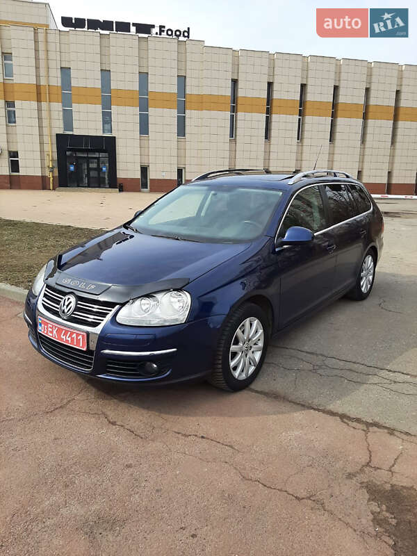 Універсал Volkswagen Golf 2009 в Харкові