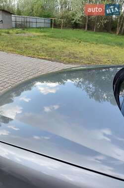 Хетчбек Volkswagen Golf 2012 в 