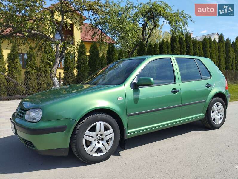 Volkswagen Golf 2001