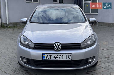 Хэтчбек Volkswagen Golf 2013 в 