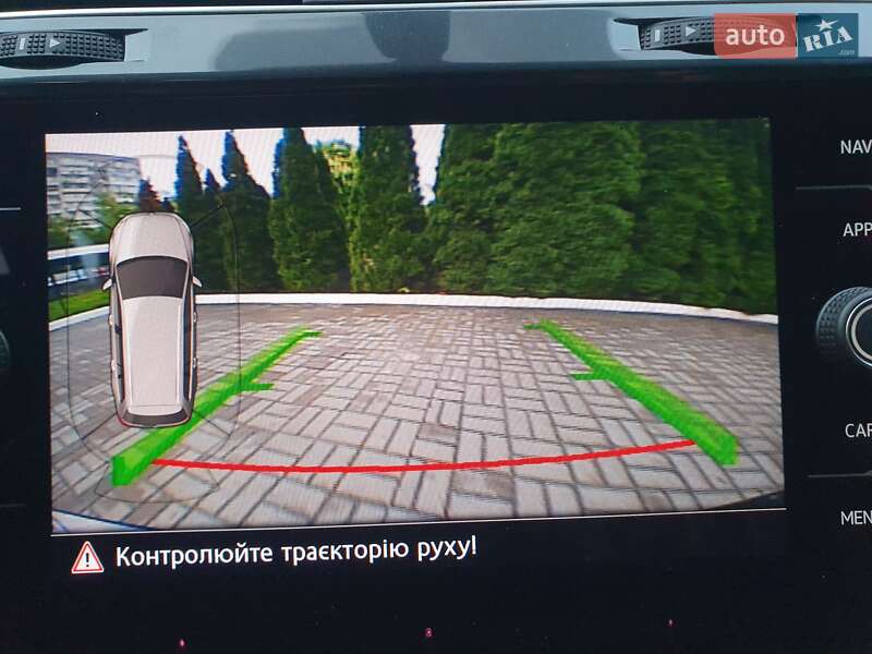 Універсал Volkswagen Golf 2020 в Києві