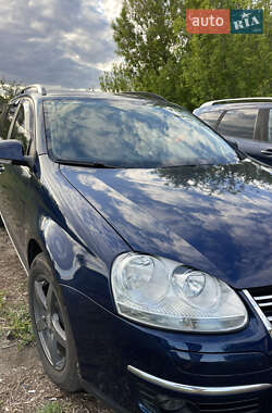 Універсал Volkswagen Golf 2008 в 