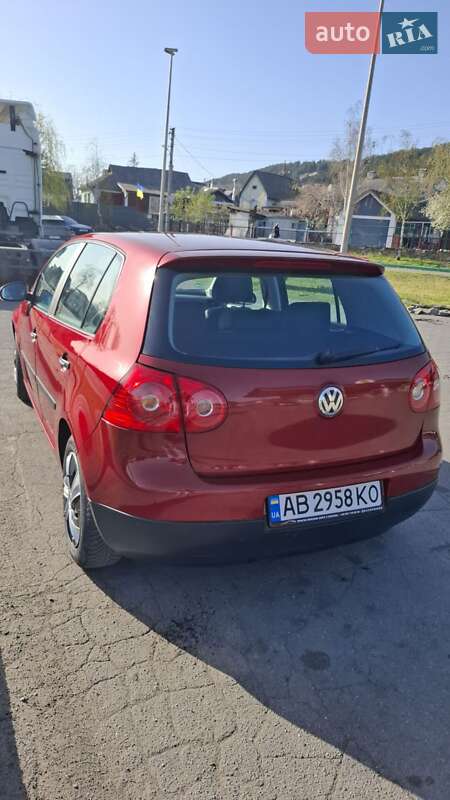 Хэтчбек Volkswagen Golf 2003 в Могилев-Подольске фото 4 Хэтчбек Volkswagen Golf 2003 в Могилев-Подольске
