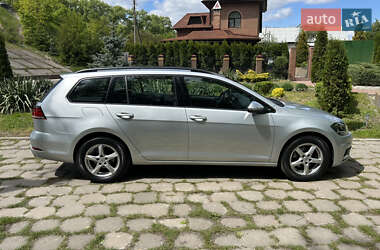Універсал Volkswagen Golf 2019 в 