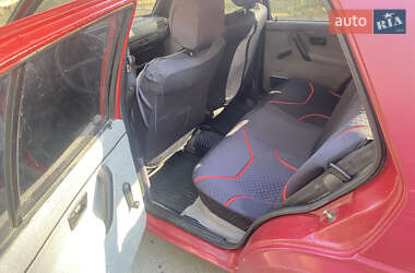Хэтчбек Volkswagen Golf 1988 в 