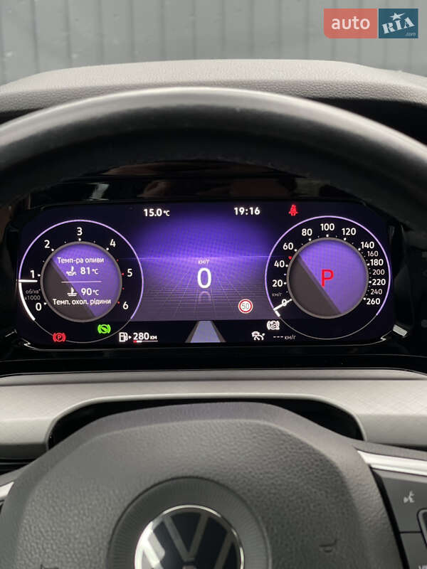 Універсал Volkswagen Golf 2021 в Львові