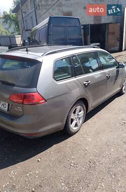 Универсал Volkswagen Golf 2016 в 