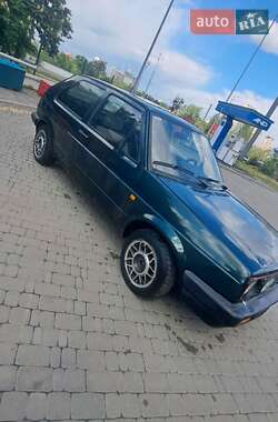 Хэтчбек Volkswagen Golf 1985 в 
