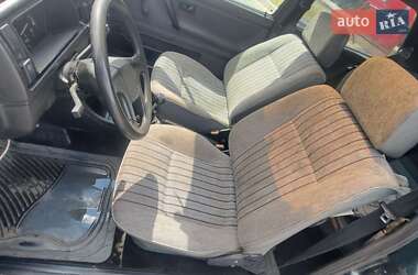 Хэтчбек Volkswagen Golf 1985 в 