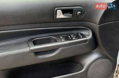 Хэтчбек Volkswagen Golf 2000 в 