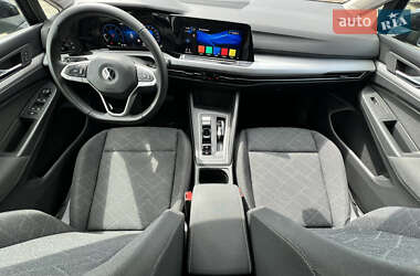 Универсал Volkswagen Golf 2022 в 