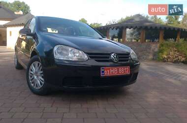 Хетчбек Volkswagen Golf 2007 в Жовкві