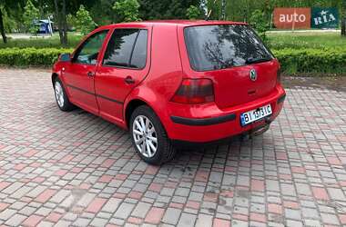 Хетчбек Volkswagen Golf 2001 в 